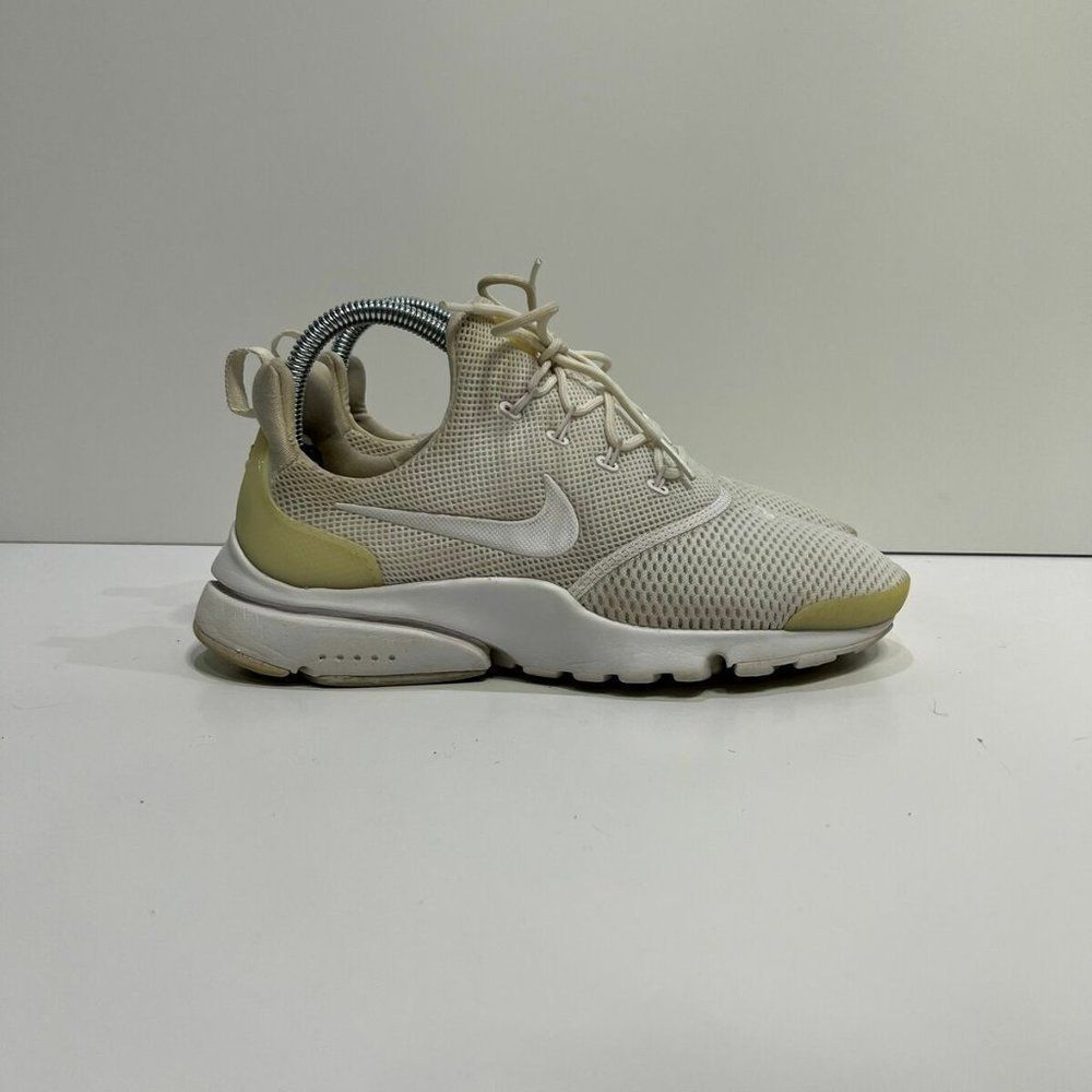 Nike Womens Air Presto Ultra Flyknit 910569-101 White Lace Up Running Shoes Sz 7